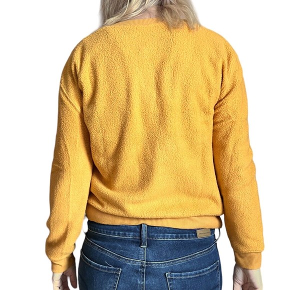 Soft Fleece Sweatshirt Juniors Medium M 7 / 9 Golden Yellow Crewneck Top Fuzzy - Picture 9 of 9